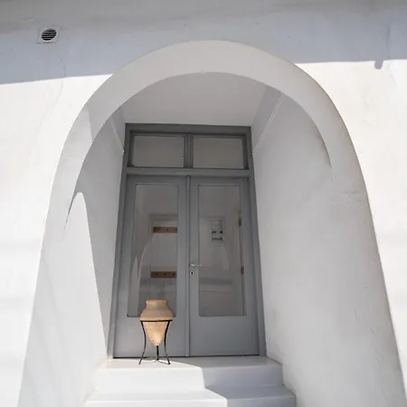 Helmos Cozy Apartment